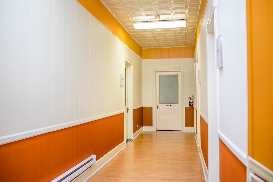More Photos Of 61-65 E Main St, Westminster Office For Lease