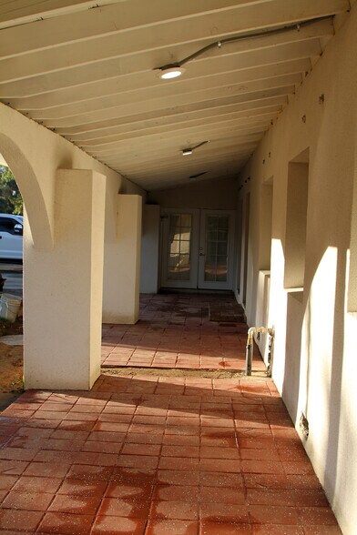 More Photos Of 1636 S Clovis Ave, Fresno Specialty For Sale