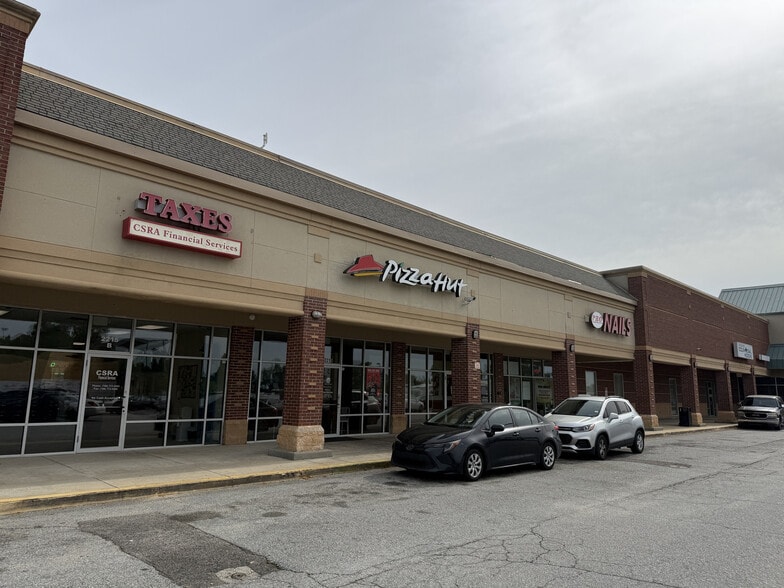 More Photos Of 2215 Tobacco Rd, Augusta Bank For Lease