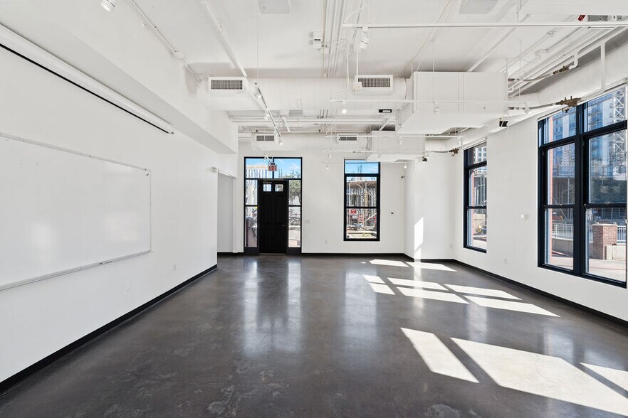 More Photos Of 21 E 6th St, Tempe Loft Creative Space For Sale