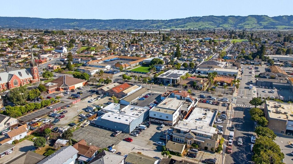 More Photos Of 625 Main St, Watsonville Freestanding For Sale