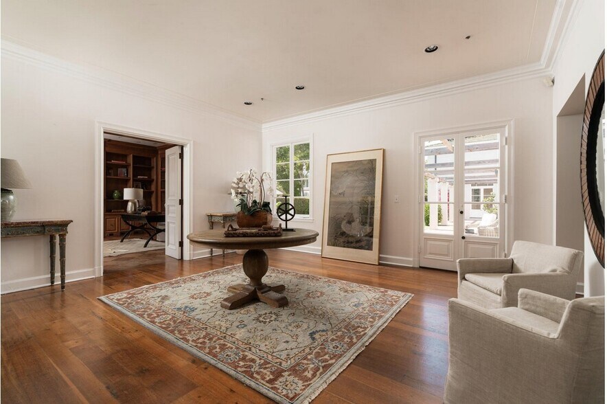 More Photos Of 1600 Santa Barbara St, Santa Barbara Apartments For Sale