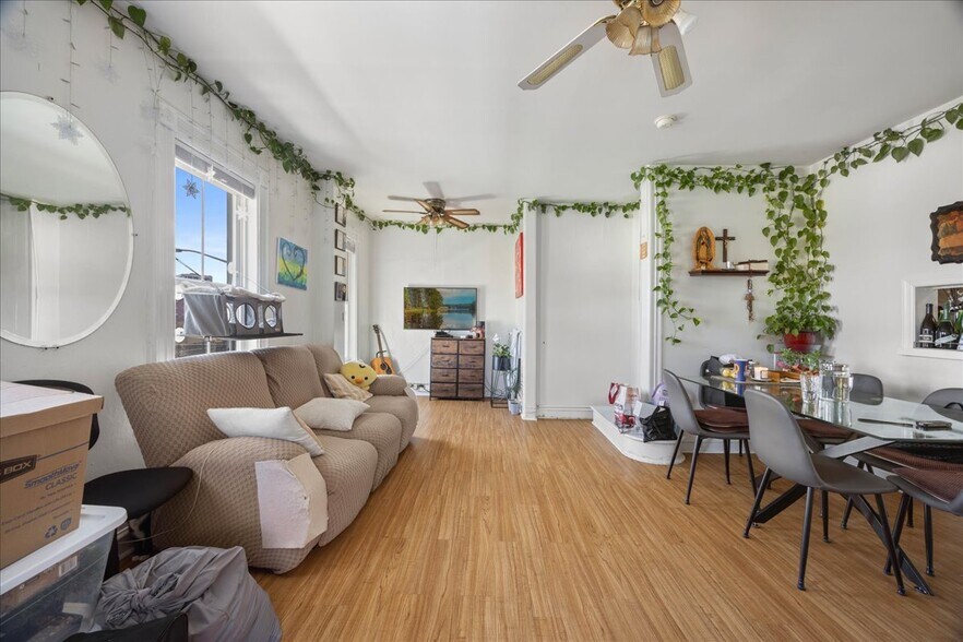 More Photos Of 49 LAKE St, West Harrison Restaurant For Sale