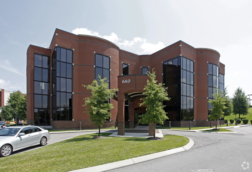 Primary Photo Of 660 Bakers Bridge Ave, Franklin Office For Lease