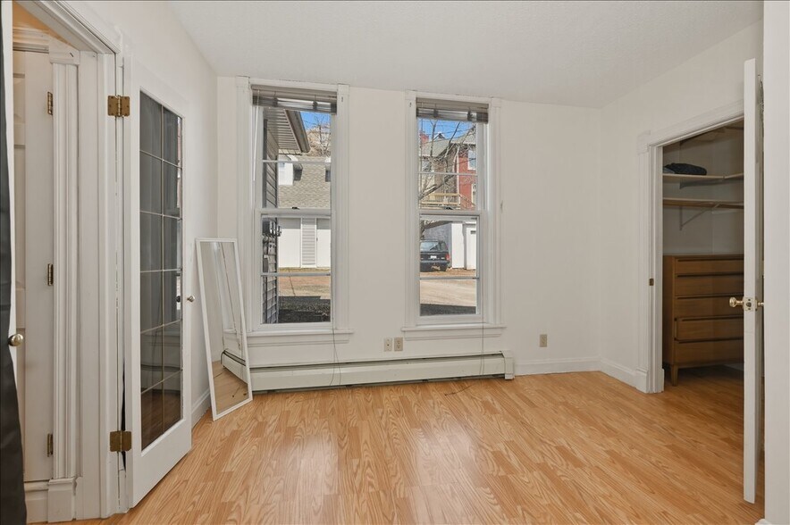 More Photos Of 1727 E Superior St, Duluth Multifamily For Sale