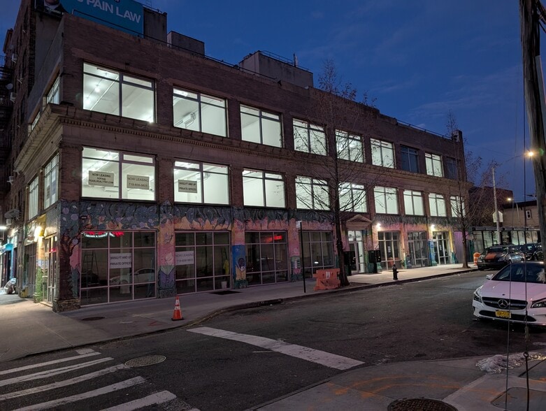 More Photos Of 2301 Snyder Ave, Brooklyn Schools For Lease