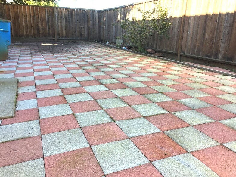 More Photos Of 19423-19425 Greenwood Dr, Cupertino Apartments For Sale