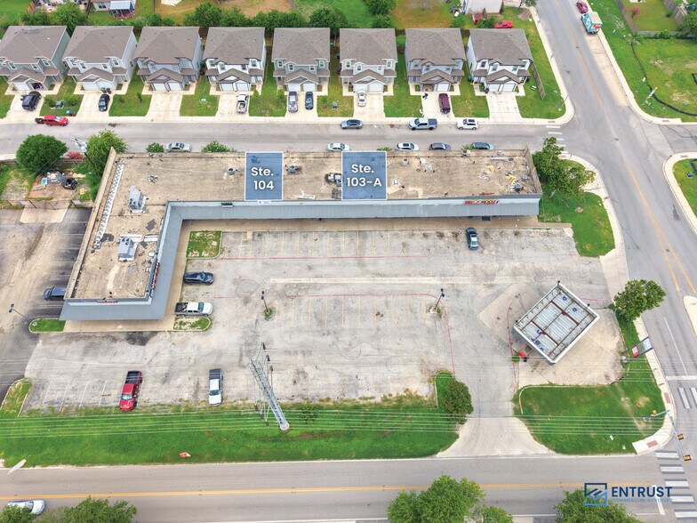 More Photos Of 6220 Binz Engleman Rd, San Antonio Storefront For Lease