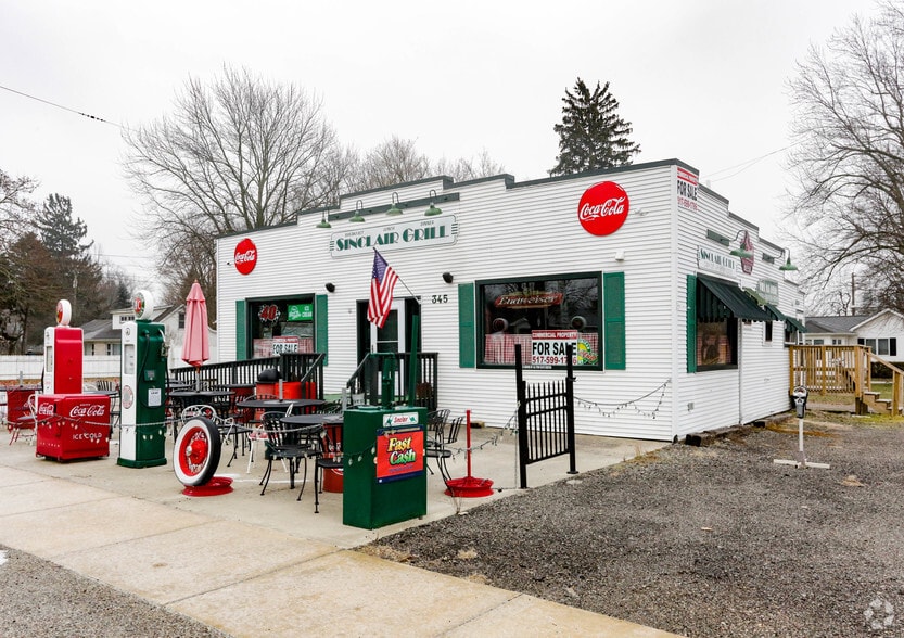 More Photos Of 345 W Grand River, Webberville Restaurant For Sale