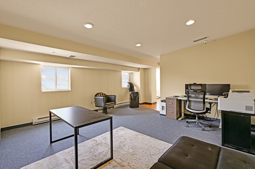 More Photos Of 21 Bisbee Ct, Santa Fe Warehouse For Sale