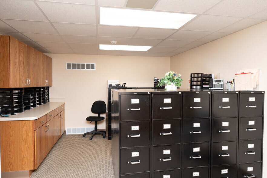 More Photos Of 1548 W Maumee St, Adrian Office For Sale