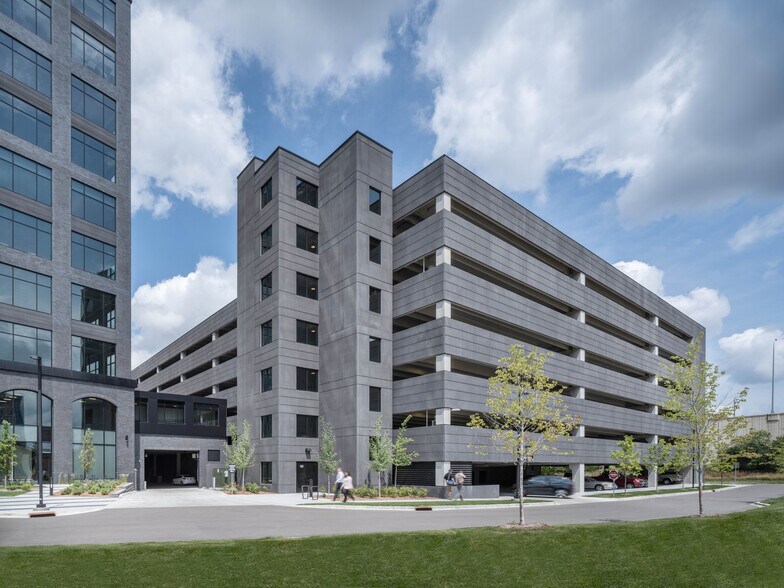 More Photos Of 1601 Utica Ave S, Minneapolis Office For Lease