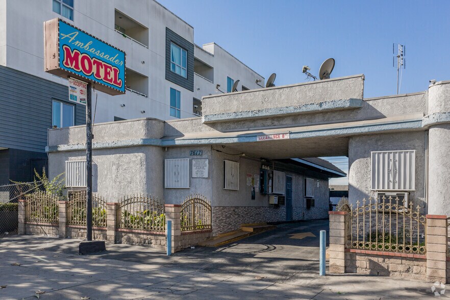 More Photos Of 7617 S Figueroa St, Los Angeles Hotel For Sale
