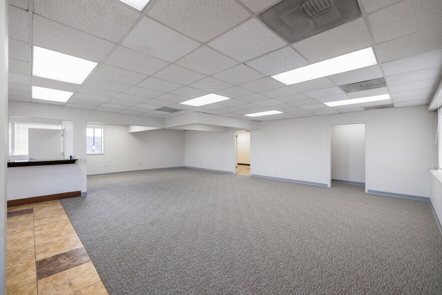More Photos Of 1222 N Academy Blvd, Colorado Springs Auto Dealership For Sale
