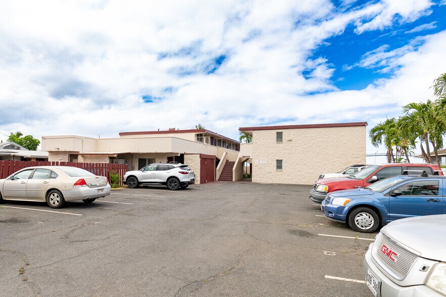 More Photos Of 84-1111 Hana St, Waianae Apartments For Sale