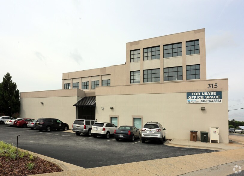 More Photos Of 315 Spring Garden St, Greensboro Office For Lease