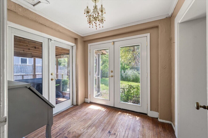More Photos Of 565 Savannah Hwy, Charleston Office Residential For Sale