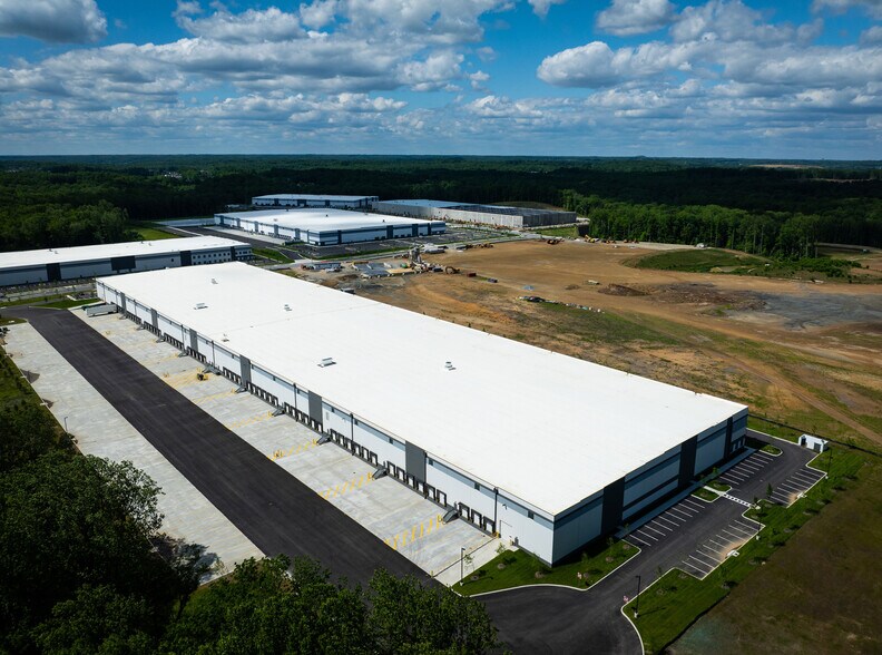 More Photos Of Route 301, Upper Marlboro Unknown For Lease