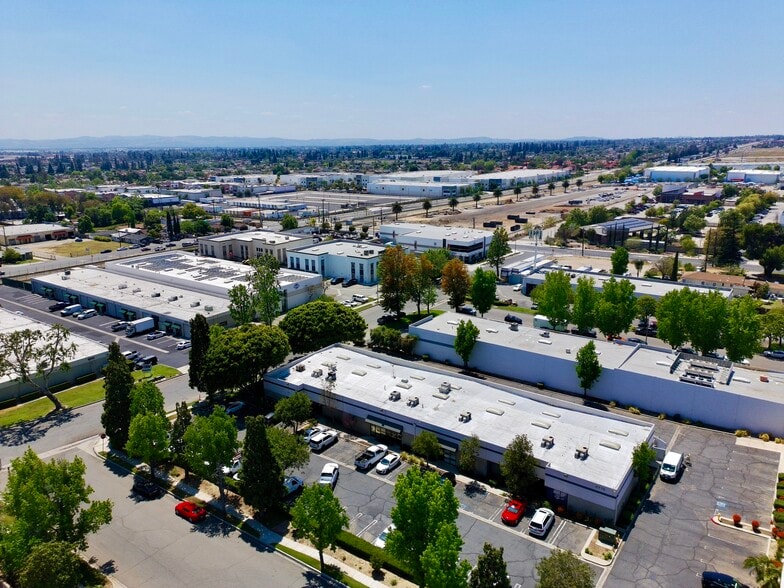 More Photos Of 8776 Helms Ave, Rancho Cucamonga Warehouse For Sale