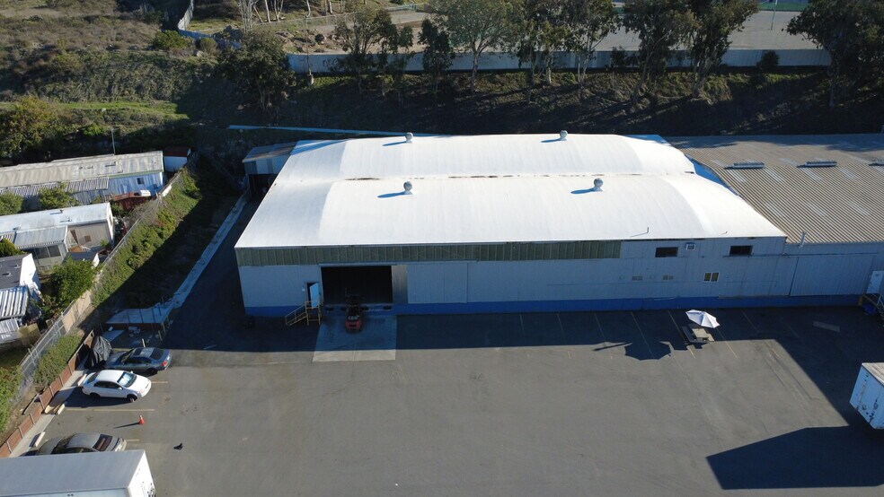 More Photos Of 10605 Jamacha Blvd, Spring Valley Manufacturing For Lease