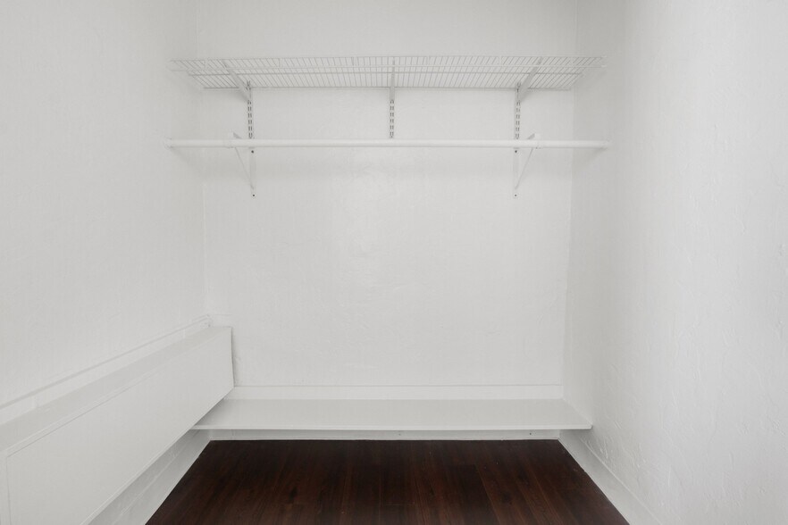 More Photos Of 3408 W Sunset Blvd, Los Angeles Apartments For Sale