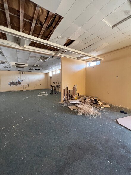 More Photos Of 401 S 3rd St, Blythe Religious Facility For Sale