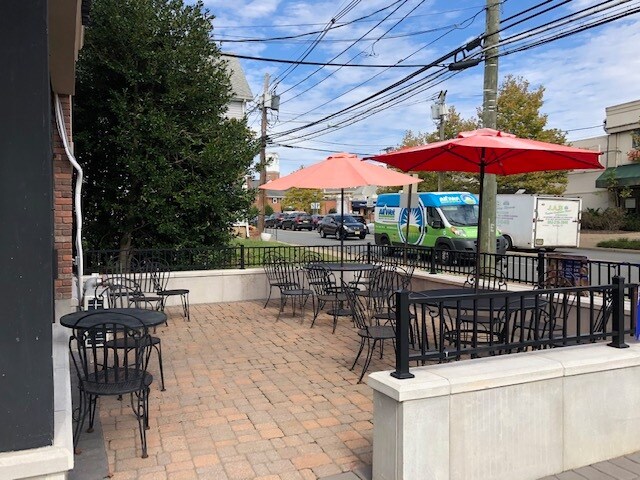 More Photos Of 34 S Livingston Ave, Livingston Storefront Retail Office For Lease
