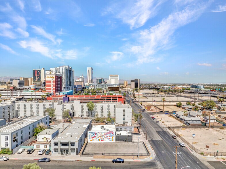 More Photos Of 818 Stewart Ave, Las Vegas Loft Creative Space For Lease