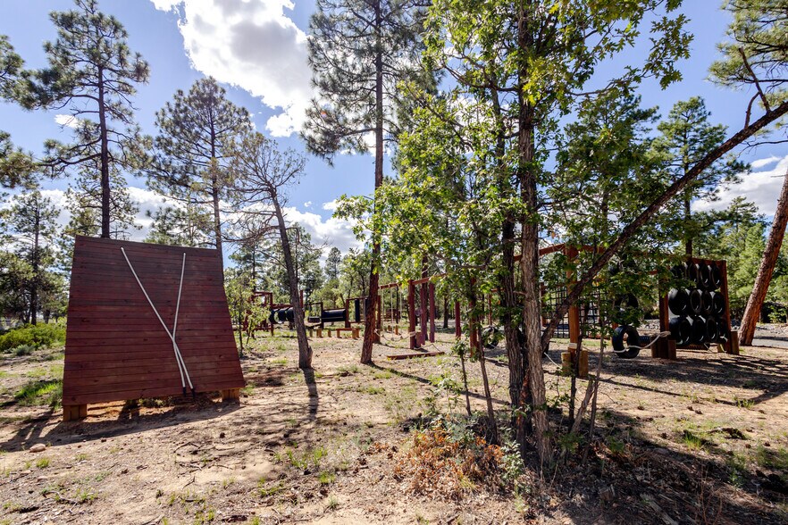 More Photos Of 6385 W White Mountain Blvd, Lakeside Lodge Meeting Hall For Sale