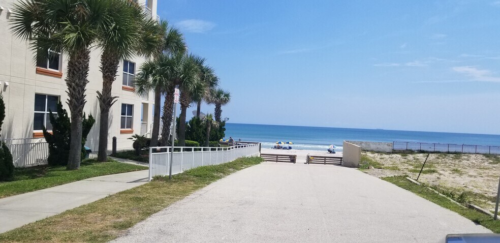 More Photos Of 134 Boynton Blvd, Daytona Beach Apartments For Sale