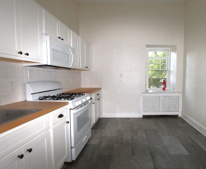 More Photos Of 5313 Baynton St, Philadelphia Apartments For Sale