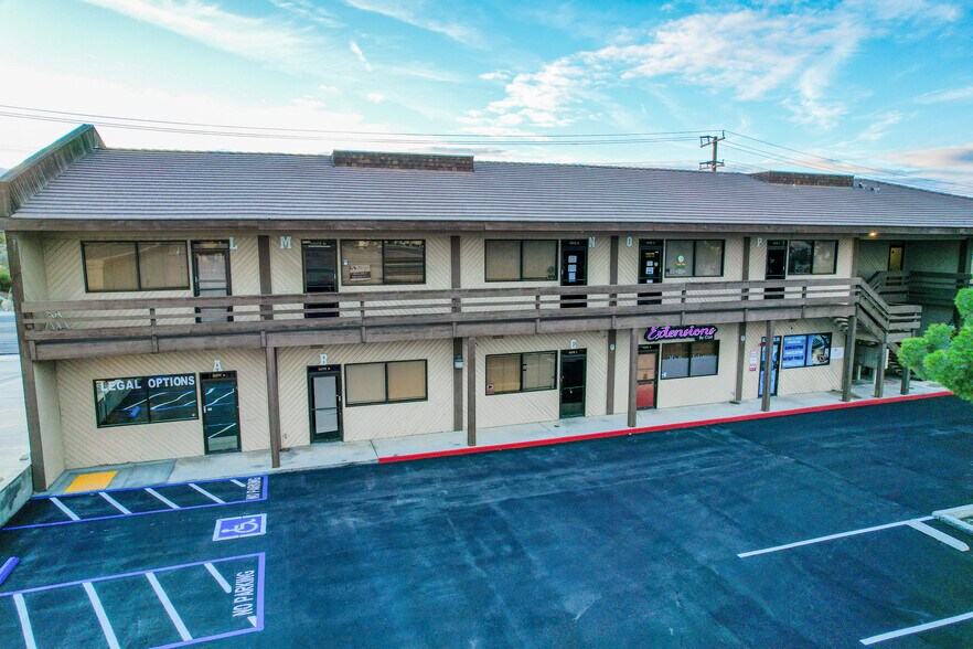 More Photos Of 14359 Amargosa Rd, Victorville Office For Lease