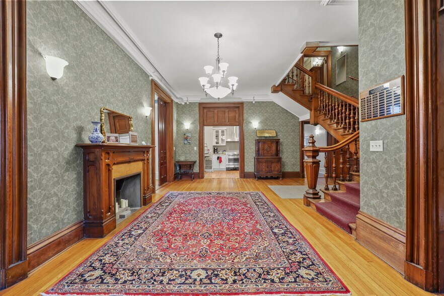 More Photos Of 74 Wendell Ave, Pittsfield Hotel For Sale