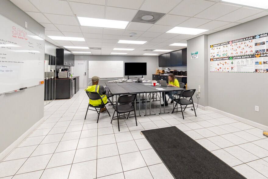 More Photos Of , Orlando Industrial For Sale