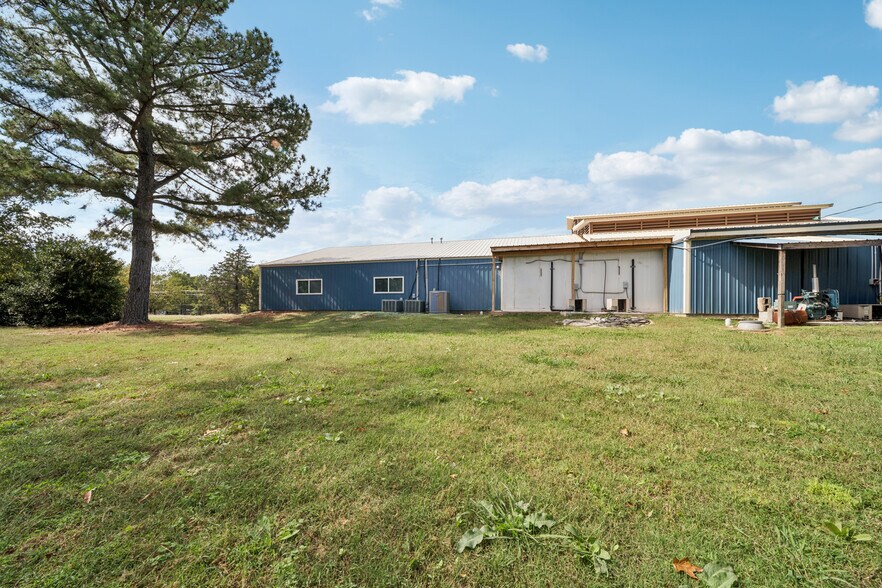 More Photos Of 29301 Hwy 82 Hwy, Park Hill Restaurant For Sale