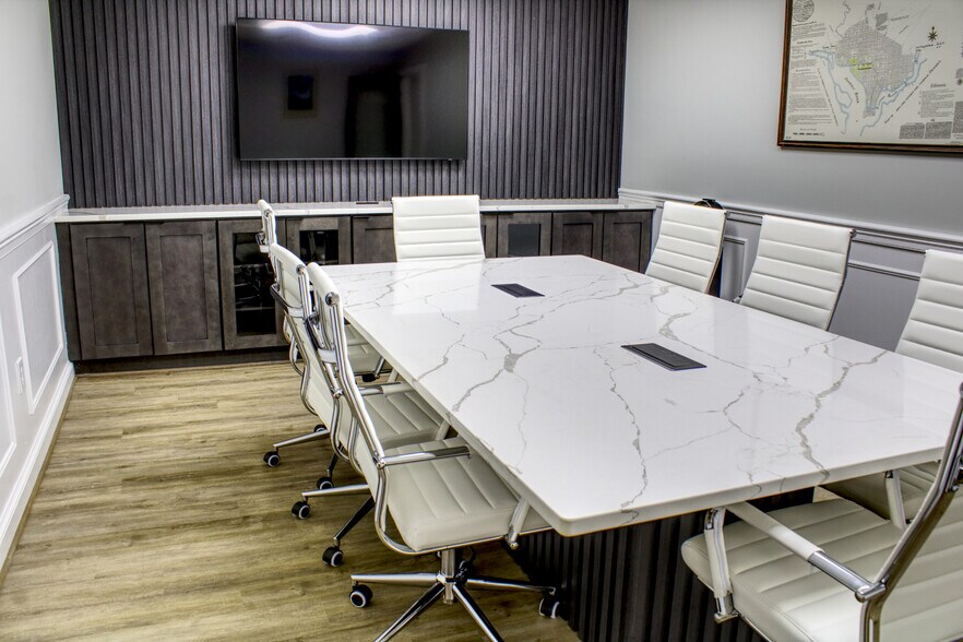 More Photos Of 10521 Judicial Dr, Fairfax Medical For Sale