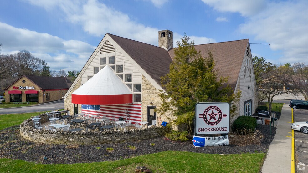 More Photos Of 5855 Frantz Rd, Dublin Restaurant For Sale