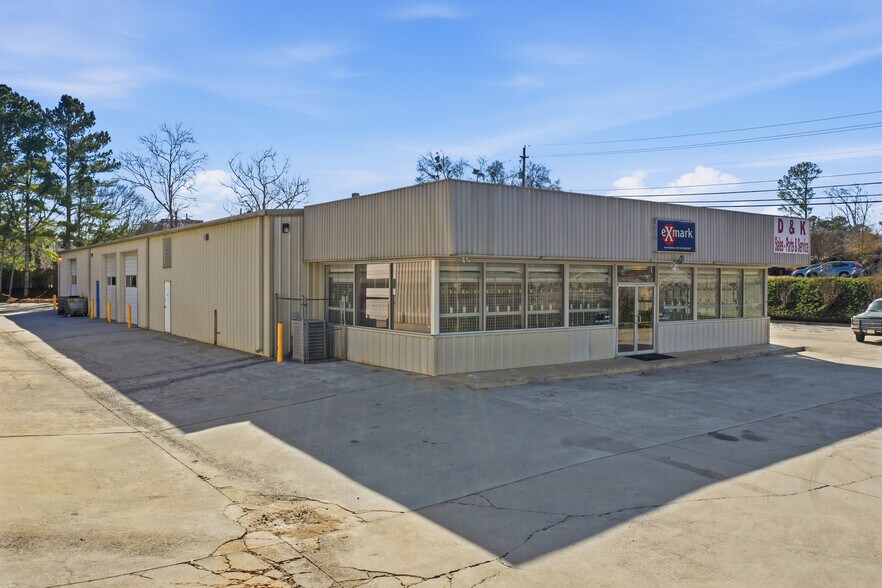 More Photos Of , Marietta Unknown For Sale