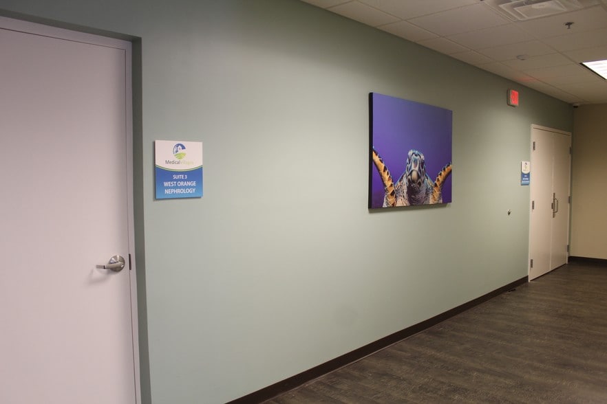 More Photos Of 800-840 Mercy Dr, Orlando Medical For Lease