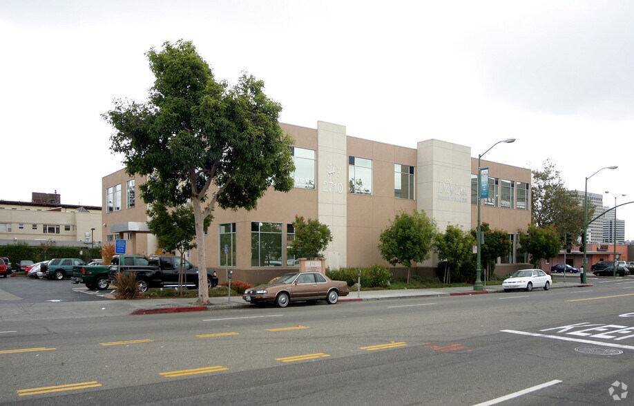 More Photos Of 2710 Telegraph Ave, Oakland Medical For Lease