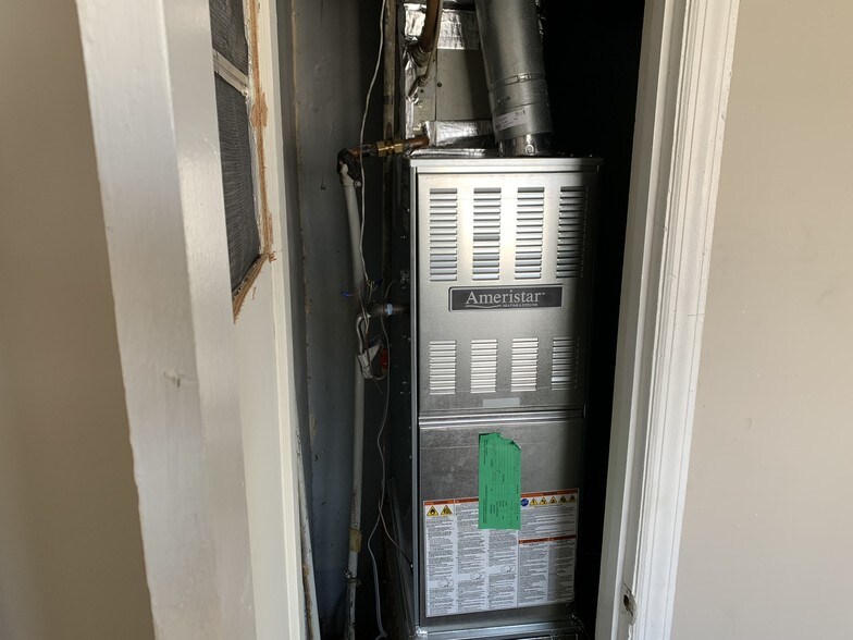 More Photos Of 1055 Merriwether Ave, Memphis Apartments For Sale