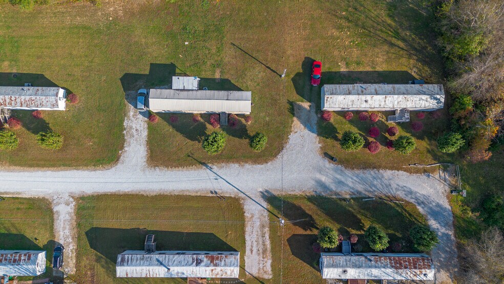 More Photos Of 1-16 Ez Ln, Manchester Manufactured Housing Mobile Home Park For Sale
