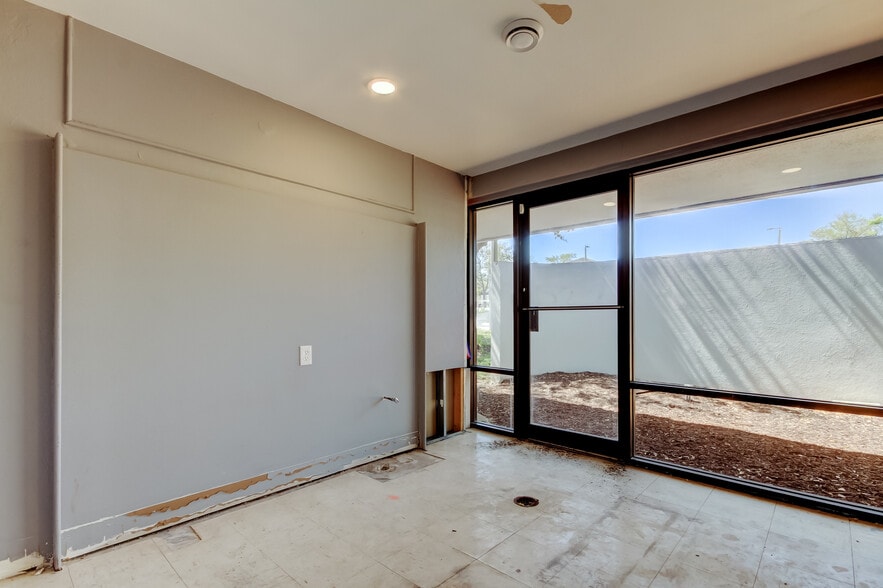 More Photos Of 7603 Seminole Blvd, Seminole Medical For Sale