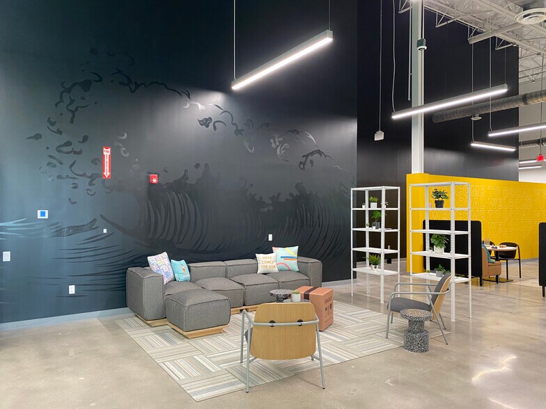 More Photos Of 1701-1729 NW 84th Ave, Miami Warehouse For Lease