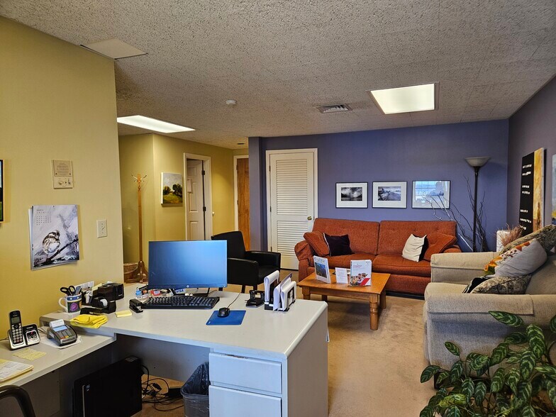 More Photos Of 500 Market St, Portsmouth Office For Sale