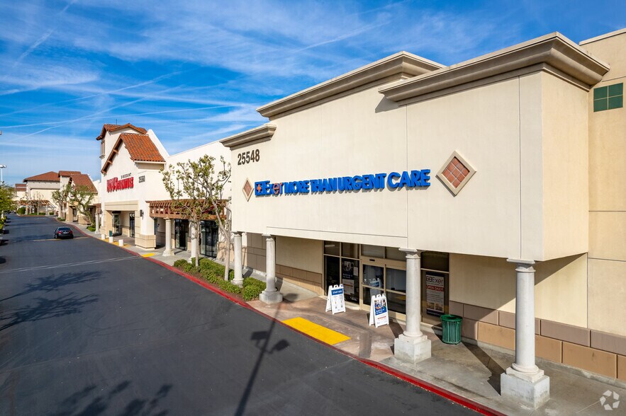 More Photos Of 25450 The Old Rd, Valencia Unknown For Lease