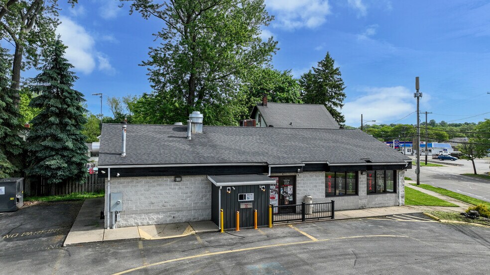 More Photos Of 2160 East Ave, Akron Restaurant For Sale