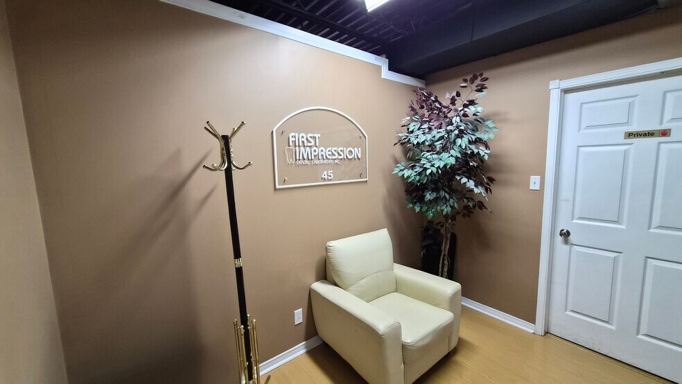 More Photos Of 2351 Royal Windsor Dr, Mississauga Flex For Sale