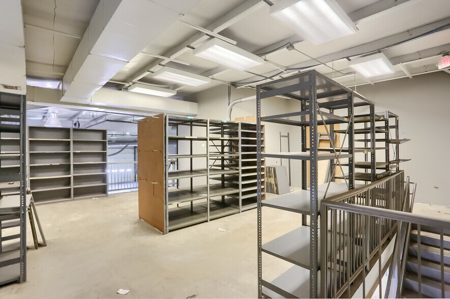 More Photos Of 3 Superior Way, Uniontown Auto Dealership For Sale