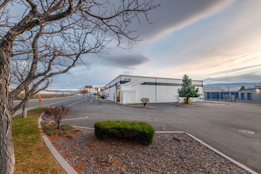 More Photos Of 2187 Market St, Reno Warehouse For Lease